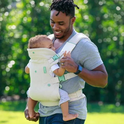 FLIP 4-IN-1 NATURE & NURTURE CONVERTIBLE CARRIER